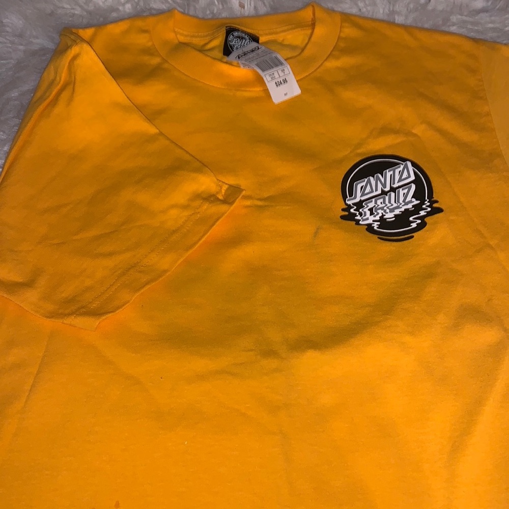 Santa Cruz Tee